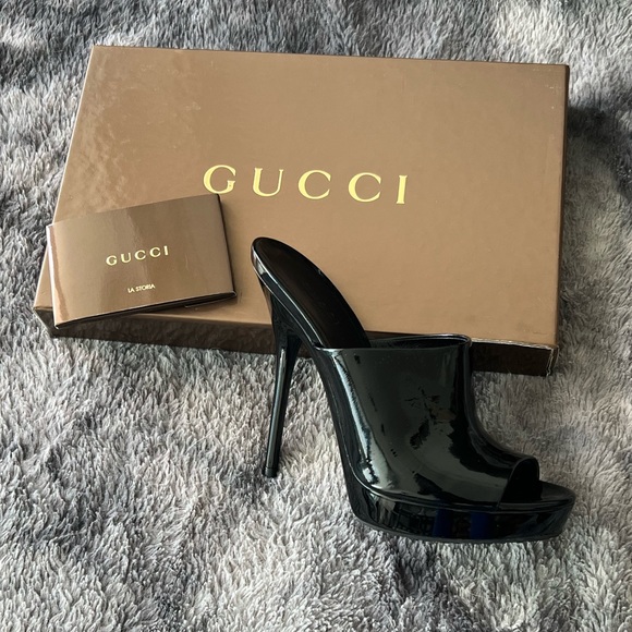 NEW Gucci Stiletto Mules Black Patent Leather Open Peep Toe Slides 35.5 - Picture 2 of 9